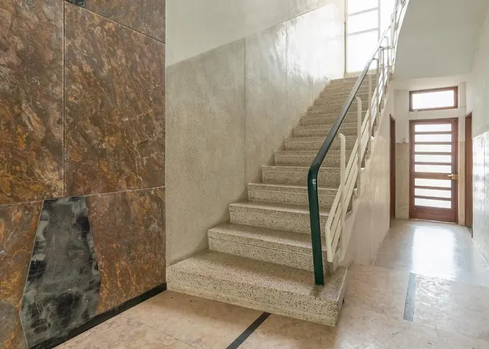 Appartement Host Wise - Spacious Fresh Flat W Terrace - Near Sea