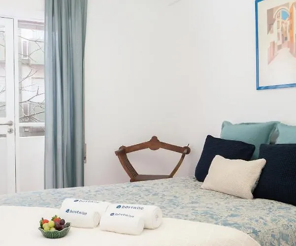 Host Wise - Spacious Fresh Flat W Terrace - Near Sea *