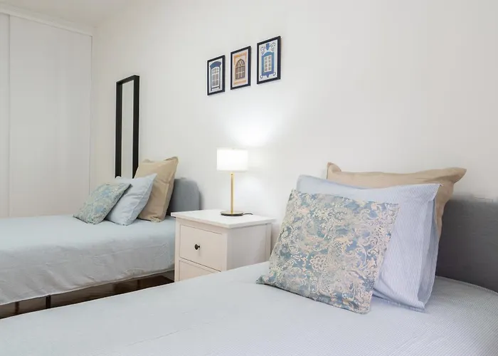 Host Wise - Spacious Fresh Flat W Terrace - Near Sea Appartement