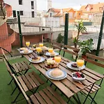 Apartment Host Wise - Spacious Fresh Flat W Terrace - Near Sea