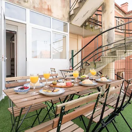 Host Wise - Spacious Fresh Flat W Terrace - Near Sea