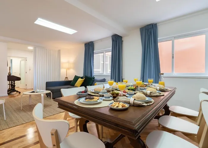 아파트 Host Wise - Spacious Fresh Flat W Terrace - Near Sea