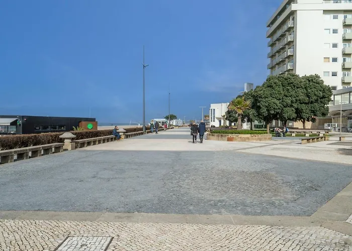 Host Wise - Spacious Fresh Flat W Terrace - Near Sea 아파트