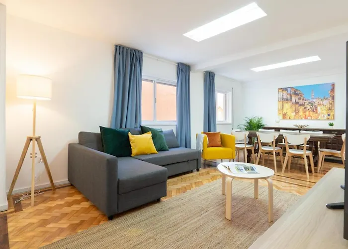 Host Wise - Spacious Fresh Flat W Terrace - Near Sea * 에스피뇨