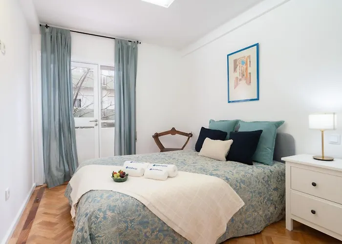 Host Wise - Spacious Fresh Flat W Terrace - Near Sea