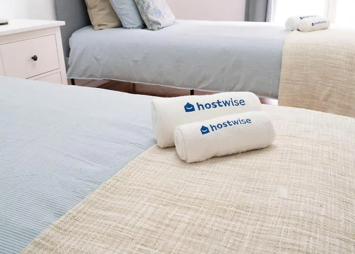 Host Wise - Spacious Fresh Flat W Terrace - Near Sea 아파트 에스피뇨