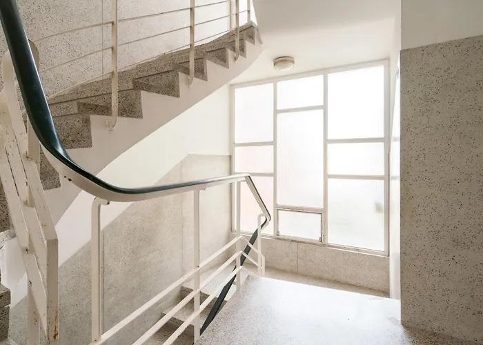 Host Wise - Spacious Fresh Flat W Terrace - Near Sea Daire Espinho (Aveiro)